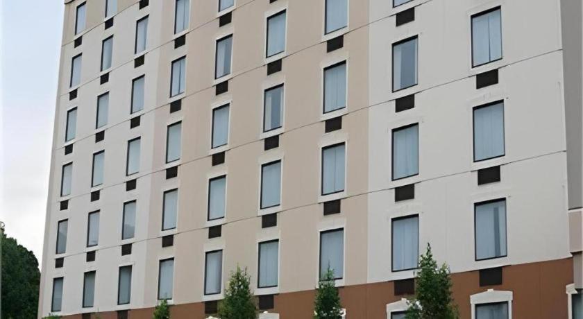Garden Plaza Hotel Saddle Brook Exteriör bild